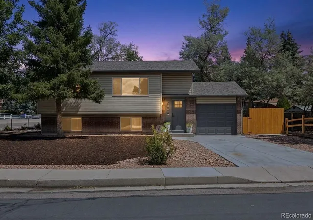 Single family home for sale at 3704 Surrey Ln, Colorado Springs, CO 80918 | MLS# 2253026