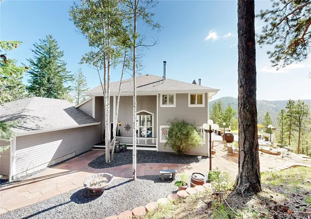 Photo 3 of Mansion for sale at 7692 Surrey Dr, Morrison, CO 80465 | MLS# 4622063 | Listing updated on 2026-09-22