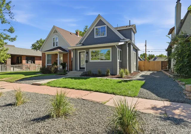 Photo 1 of Single family home for sale at 662 S Logan St, Denver, CO 80209 | MLS# 5720592 | Listing updated on 2026-09-04