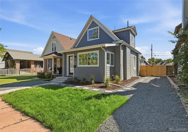 Photo 2 of Single family home for sale at 662 S Logan St, Denver, CO 80209 | MLS# 5720592 | Listing updated on 2026-09-04