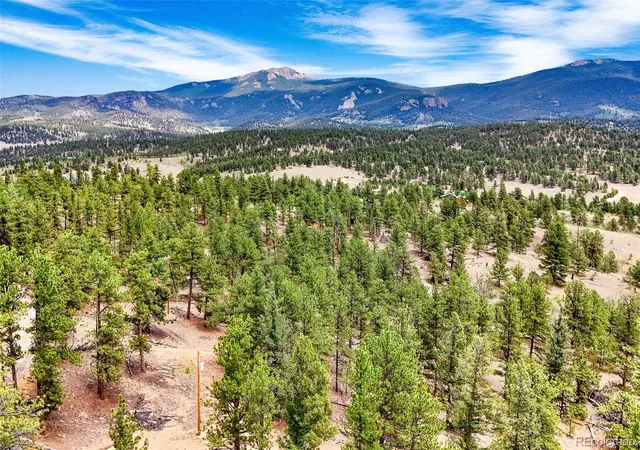 4th image of 711 Willow Wy, Jefferson, CO 80456 | MLS# 2852362