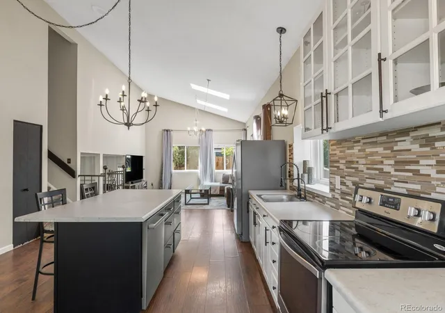 Photo 4 of Single family home for sale at 15090 Bolling Dr, Denver, CO 80239 | MLS# 9836635 | Listing updated on 2026-08-31