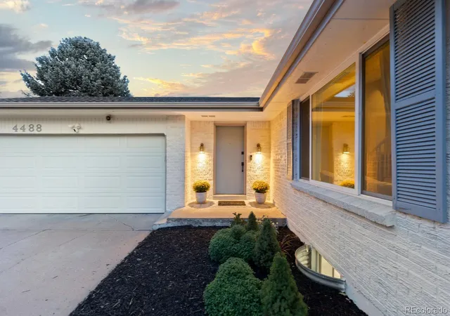 4th image of 4488 E Lake Cir S, Centennial, CO 80121 | MLS# 8407905