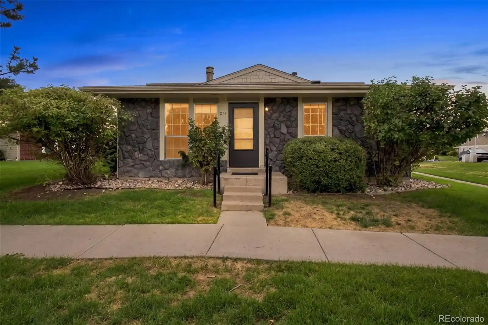 Listing Photo 1 - Condo for sale in 1225 S Oneida St located at 1225 S Oneida St, Denver, CO 80224 - Unit #217