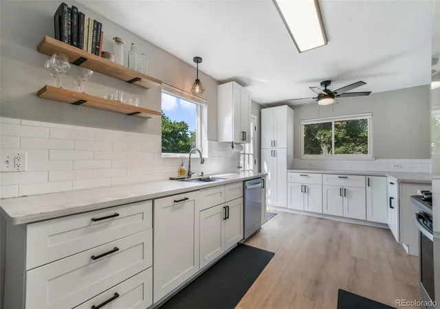 4th image of 480 S Newland St, Lakewood, CO 80226 | MLS# 5110189