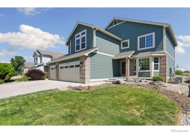 Photo 1 of Single family home for sale at 7120 Bon Homme Richard Dr, Fort Collins, CO 80526 | MLS# IR1067114 | Listing updated on 2026-10-25