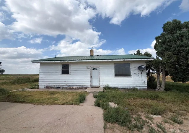 3rd image of 40201 County Road Yy, Otis, CO 80743 | MLS# 3842019