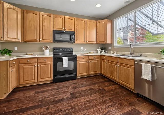 Single family home for sale at 6860 S Algonquian Ct, Aurora, CO 80016 | MLS# 4606671