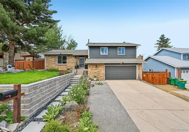 2nd image of 19269 E Eldorado Dr, Aurora, CO 80013 | MLS# 4728664
