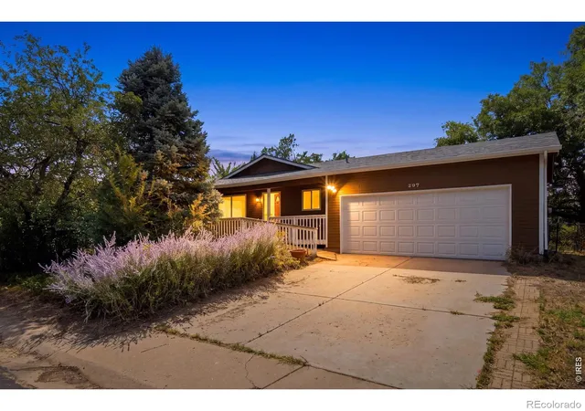 2nd image of 347 Walnut Dr, Frederick, CO 80530 | MLS# IR1067120
