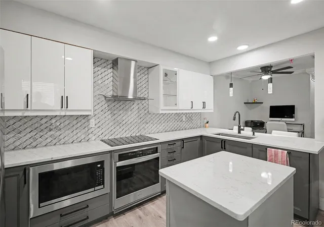 Listing Photo 4 - Condo for sale in building located at 7195 S Gaylord St, Centennial, CO 80122 - Unit #C12