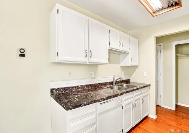 Listing Photo 3 - Condo for sale in building located at 17505 E Mansfield Ave, Aurora, CO 80013 - Unit #1411L