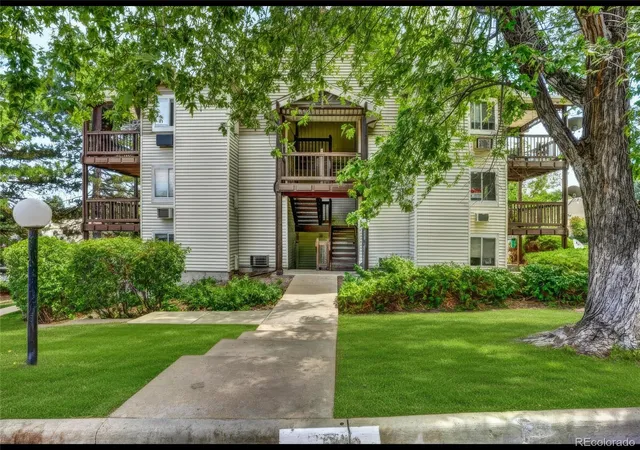 Listing Photo 4 - Condo for sale in building located at 17505 E Mansfield Ave, Aurora, CO 80013 - Unit #1411L