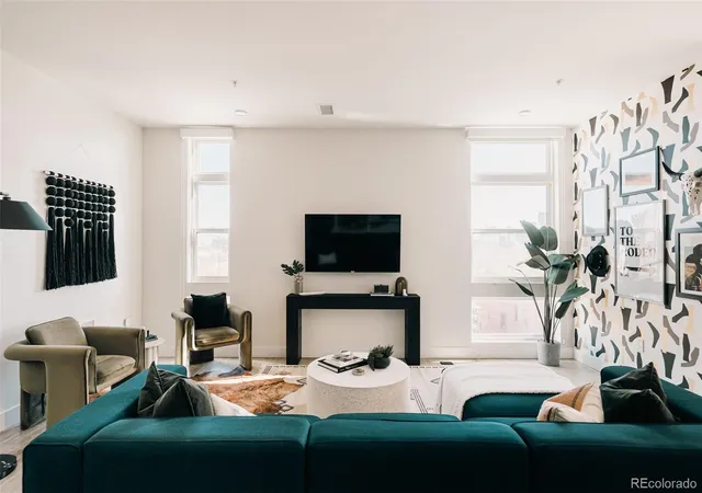 Listing Photo 5 - Condo for sale in building located at 2880 Zuni St, Denver, CO 80211 - Unit #308