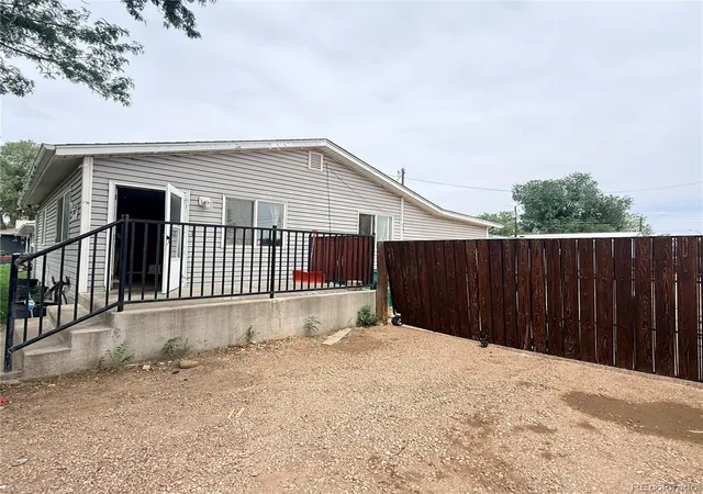 2nd image of 3724 Burlington Ave, Evans, CO 80620 | MLS# 5617133