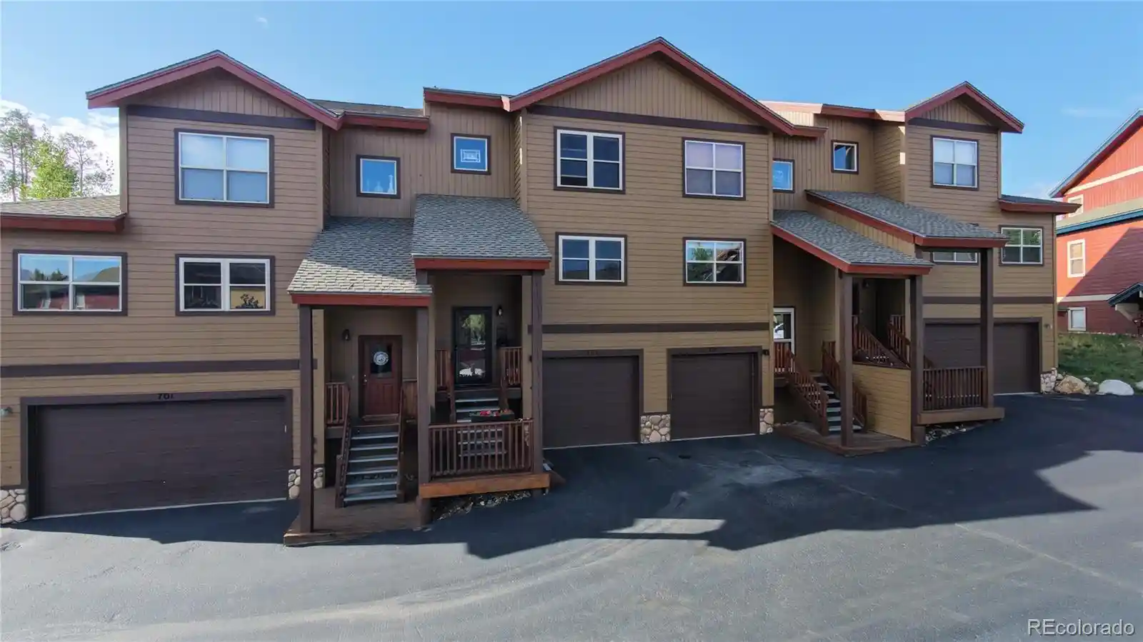 Listing Photo 2 - Condo for sale in 70 Black Diamond Trl located at 70 Black Diamond Trl, Silverthorne, CO 80498 - Unit #71B