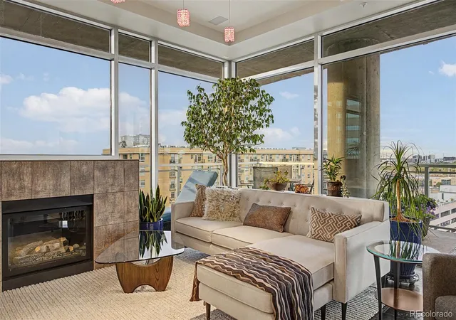 Photo 3 of Condo for sale at 2001 Lincoln St #1121, Denver, CO 80202 | MLS# 5483019 | Listing updated on 2026-09-15