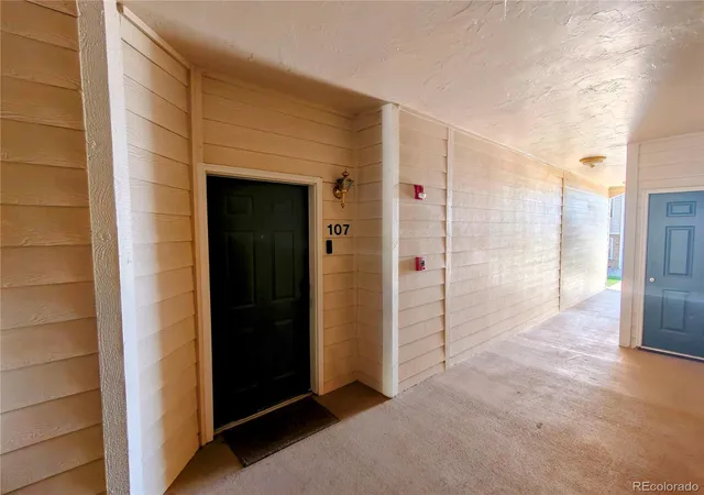 Photo 2 of Condo for sale at 18919 E Warren Cir #B107, Aurora, CO 80013 | MLS# 8120602 | Listing updated on 2026-10-23