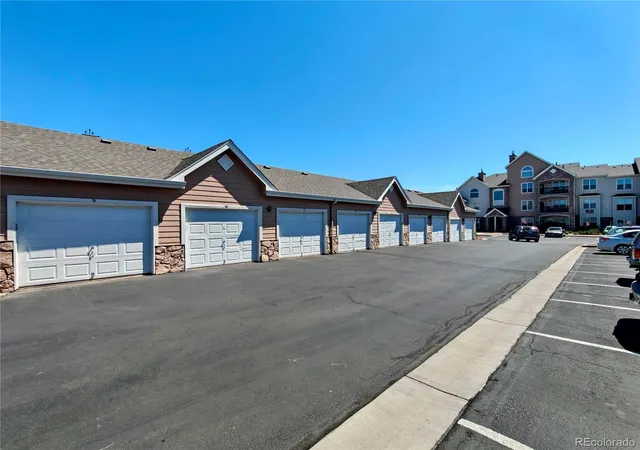 8th image of 18919 E Warren Cir #B107, Aurora, CO 80013 | MLS# 8120602