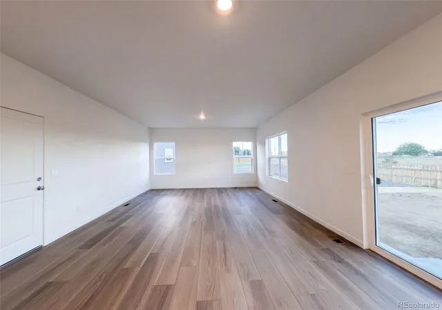 3rd image of 139 Mia Ln, Johnstown, CO 80534 | MLS# 3447913