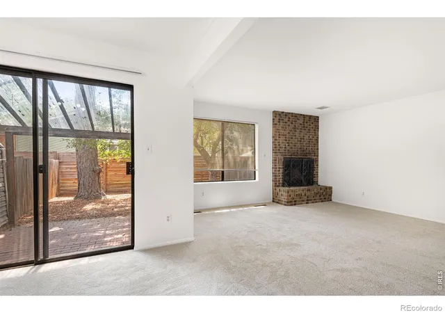 Photo 3 of Townhouse for sale at 7414 Clubhouse Rd, Boulder, CO 80301 | MLS# IR1067163 | Listing updated on 2026-09-08