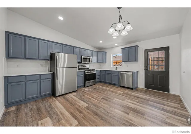 Photo 2 of Single family home for sale at 552 S Carriage Dr, Milliken, CO 80543 | MLS# IR1067166 | Listing updated on 2026-10-05