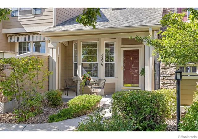 Photo 3 of Townhouse for sale at 6296 Terry St, Arvada, CO 80403 | MLS# IR1067169 | Listing updated on 2026-09-29
