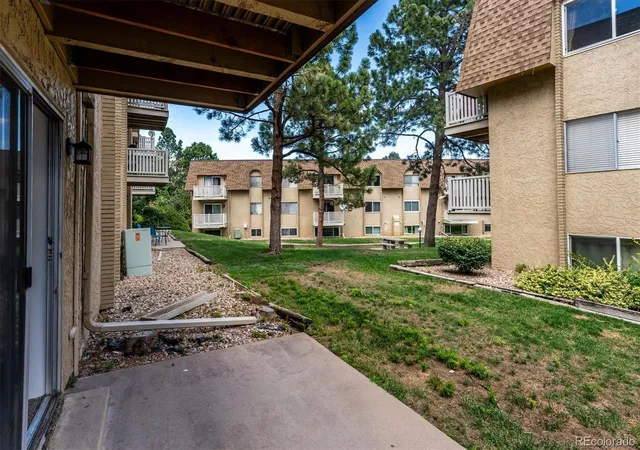 Listing Photo 2 - Condo for sale in building located at 7455 E Quincy Ave, Denver, CO 80237 - Unit #107