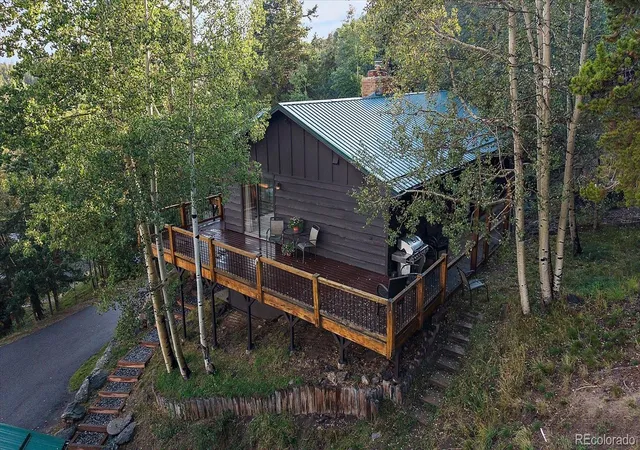 Photo 2 of Single family home for sale at 66 Lodgepole Cir, Evergreen, CO 80439 | MLS# 8574413 | Listing updated on 2026-08-31