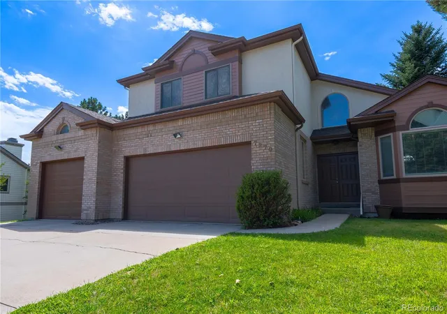 Photo 3 of Single family home for sale at 7270 N Hyperion Wy, Parker, CO 80134 | MLS# 1850781 | Listing updated on 2026-10-06