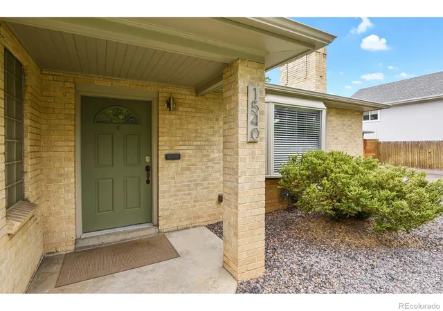 2nd image of 1540 N Niagara St, Denver, CO 80220 | MLS# IR1067179