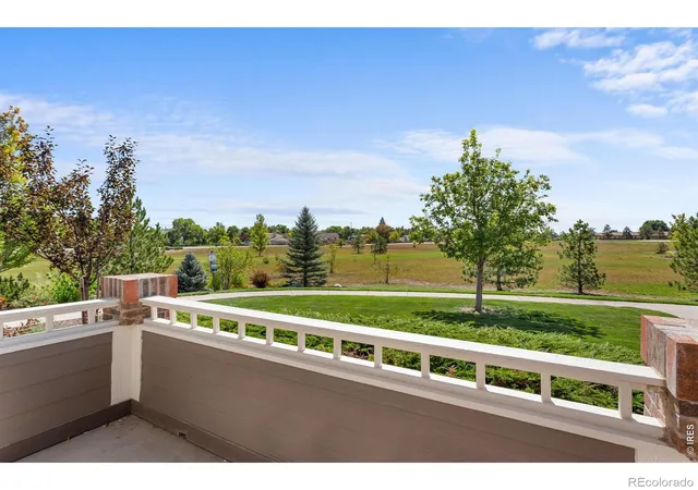 Photo 3 of Townhouse for sale at 3010 Champion Cir, Loveland, CO 80538 | MLS# IR1067181 | Listing updated on 2026-10-01