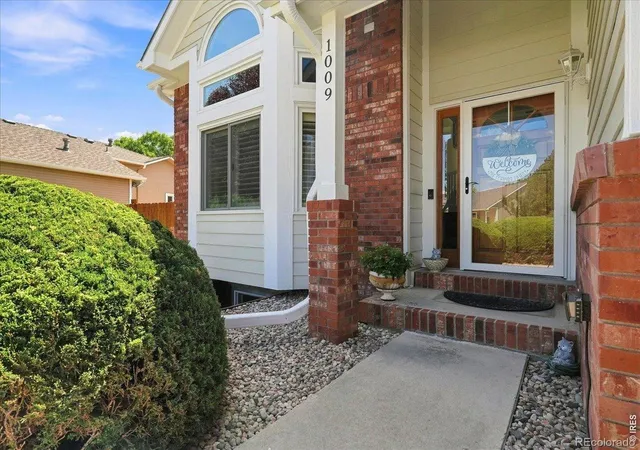 Photo 2 of Single family home for sale at 1009 Medicine Man Ct, Windsor, CO 80550 | MLS# IR1067185 | Listing updated on 2026-10-07