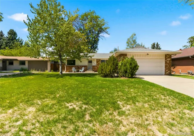 Photo 2 of Single family home for sale at 2615 S Jasmine St, Denver, CO 80222 | MLS# 5747724 | Listing updated on 2026-10-01