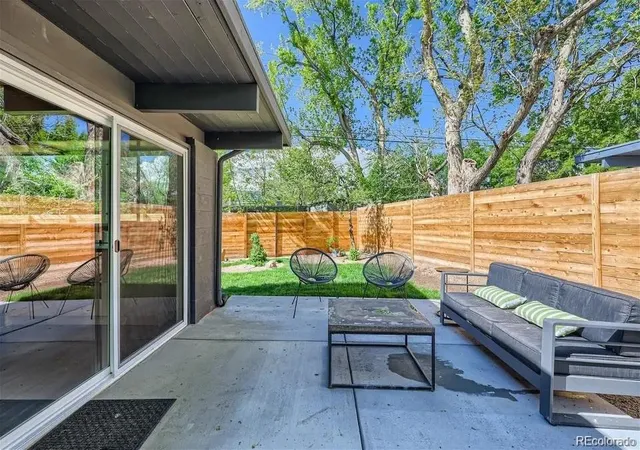 Photo 4 of Single family home for sale at 1401 E Dartmouth Ave, Englewood, CO 80113 | MLS# 6483328 | Listing updated on 2026-09-21