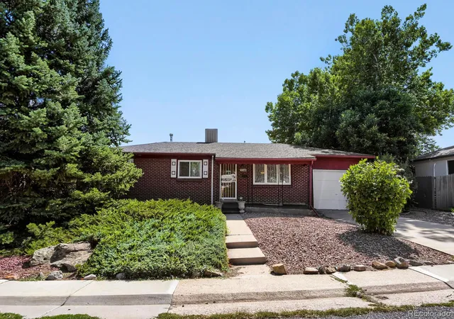 Photo 2 of Single family home for sale at 3366 W Grand Ave, Englewood, CO 80110 | MLS# 6723141 | Listing updated on 2026-10-05