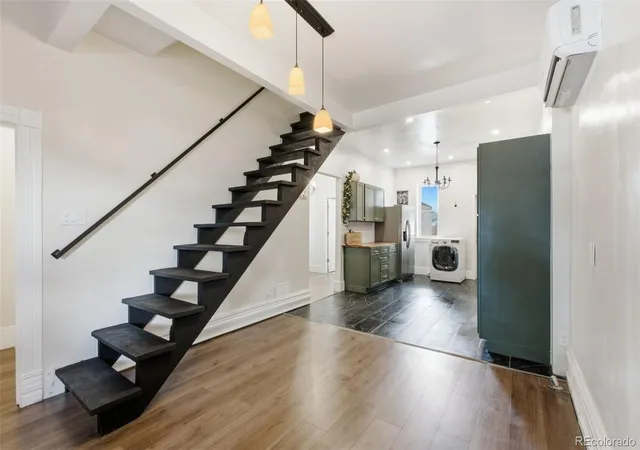 4th image of 4651 Josephine St, Denver, CO 80216 | MLS# 3343600