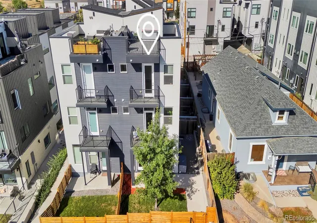 Photo 2 of Townhouse for sale at 1263 Stuart St #5, Denver, CO 80204 | MLS# 1859437 | Listing updated on 2026-10-07
