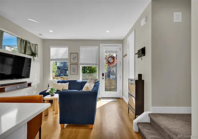 Photo 2 of Townhouse for sale at 1263 Stuart St #5, Denver, CO 80204 | MLS# 1859437 | Listing updated on 2026-10-16