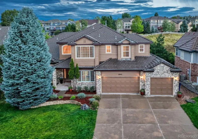 1st image of 6942 Esperanza Dr, Castle Pines, CO 80108 | MLS# 7390493