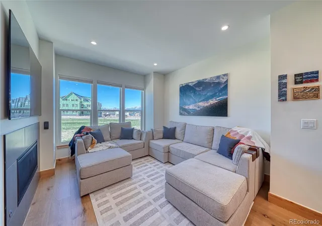 4th image of 306 Mcclary Park, Leadville, CO 80461 | MLS# 6617077