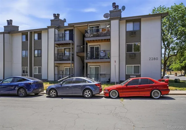 Photo 2 of Condo for sale at 2280 S Oswego Wy #201, Aurora, CO 80014 | MLS# 9203448 | Listing updated on 2026-10-01