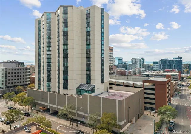 Photo 3 of Condo for sale at 1777 Larimer St #2107, Denver, CO 80202 | MLS# 1737794 | Listing updated on 2026-09-29