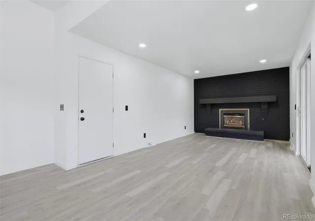 Photo 4 of Single family home for sale at 4660 S Idalia St, Aurora, CO 80015 | MLS# 9970119 | Listing updated on 2026-09-30