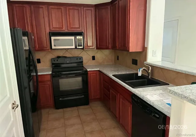 4th image of 10351 W Girton Dr, Lakewood, CO 80227