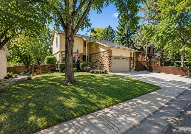 Photo 3 of Single family home for sale at 6363 S Reed Wy, Littleton, CO 80123 | MLS# 1983628 | Listing updated on 2026-10-04