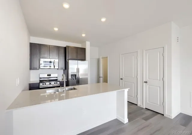 Photo 4 of Townhouse for sale at 382 N Bersshine Ct, Watkins, CO 80137 | MLS# 9830861 | Listing updated on 2026-10-28