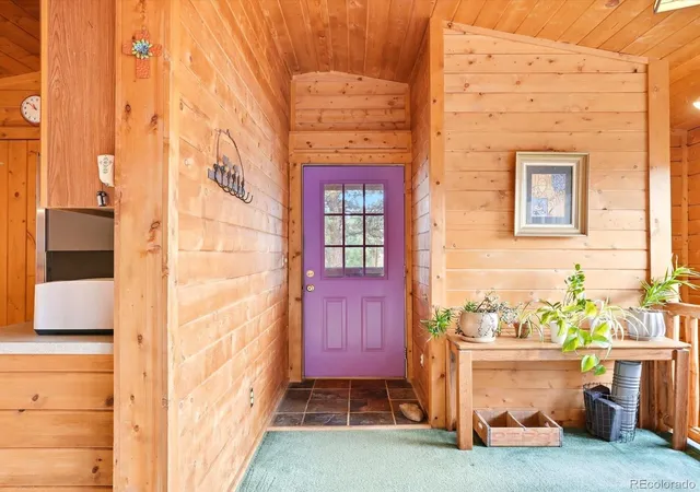 Photo 4 of Single family home for sale at 469 Eagle Trl, Bailey, CO 80421 | MLS# 9166001 | Listing updated on 2026-09-23