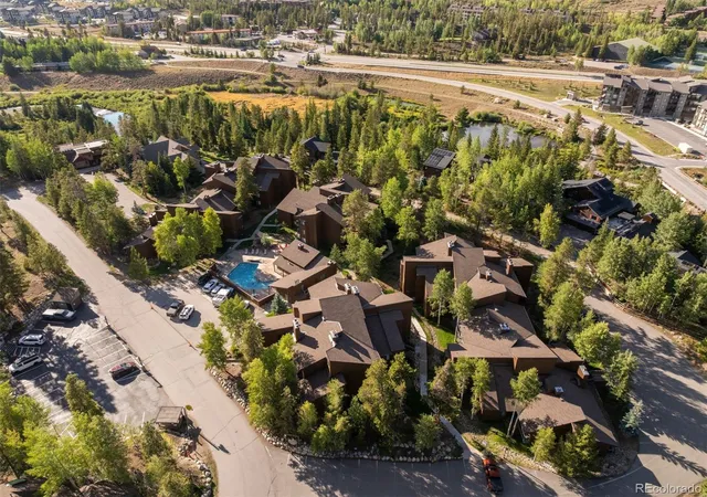 Listing Photo 5 - Condo for sale in building located at 423 Wild Irishman Rd, Keystone, CO 80435 - Unit #13204