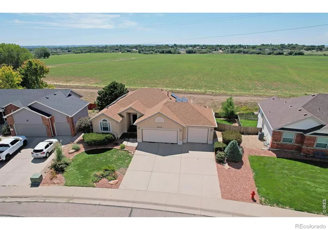 Photo 3 of Single family home for sale at 5606 W 32nd St, Greeley, CO 80634 | MLS# IR1067241 | Listing updated on 2026-10-07